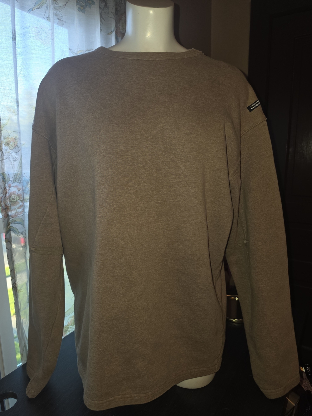 Volcom Men's Crewneck Sweater in Light Brown/Tan Fleece